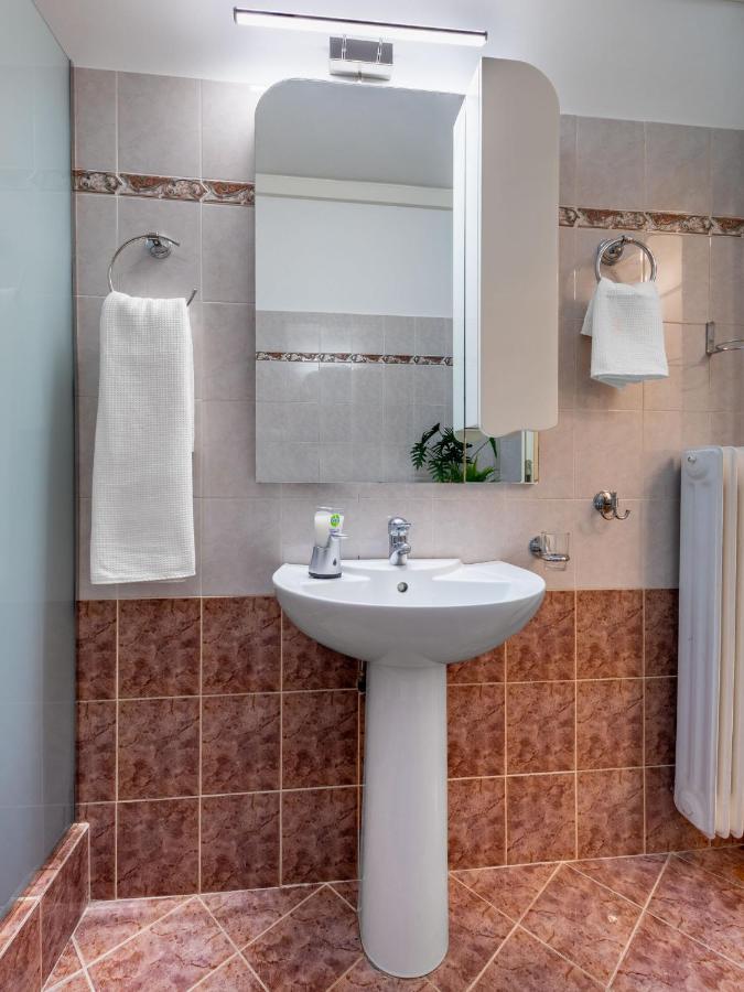 Luxury Museum Apartment Athena Esterno foto